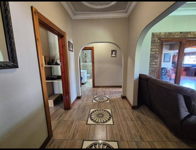 3 BEDROOM HOUSE FOR SALE IN ALBERTON NORTH